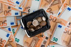 سعر اليورو اليوم الخميس 9-3-2023 مقابل الجنيه المصري في مستهل التعاملات بالبنوك