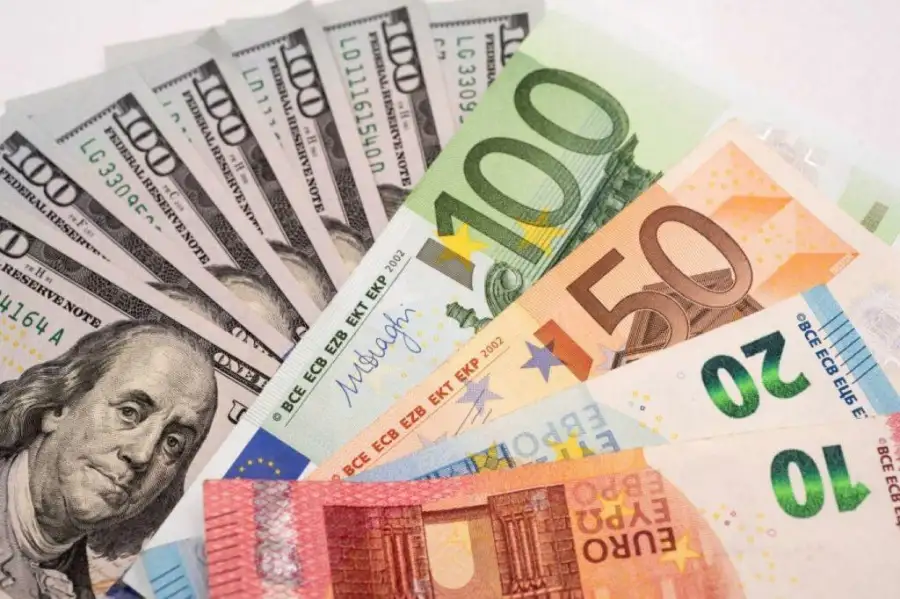تركيا تنجح في جمع 2.25 مليار دولار في أول طرح للسندات الدولية بعد الزلزالين
