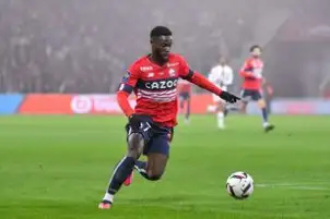ليل يتعادل مع ليون في الدوري الفرنسي
