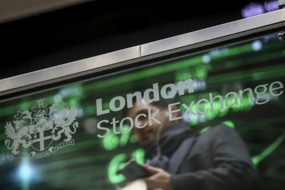 شهادة إيداع "التجاري الدولي" تهبط 3% بتعاملات الأسبوع الماضي