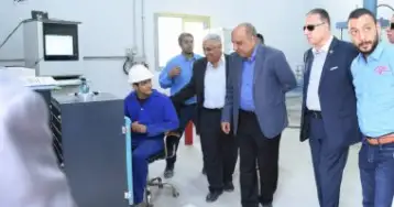 وزير قطاع الأعمال يتفقد مصانع فلنكات القطار السريع وخطوط السكك الحديدية