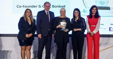المشاط: نعمل على تنفيذ برامج إنمائية لتمكين المرأة بالتعاون مع شركاء التنمية والقطاع الخاص