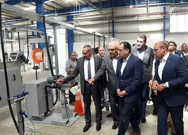 مدبولي: هناك فرصة لدى مصر بالتركيز على جذب المصانع التي بدأت الإغلاق في الصين