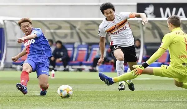 ناجويا جرامبوس يسقط في فخ التعادل بالدوري الياباني