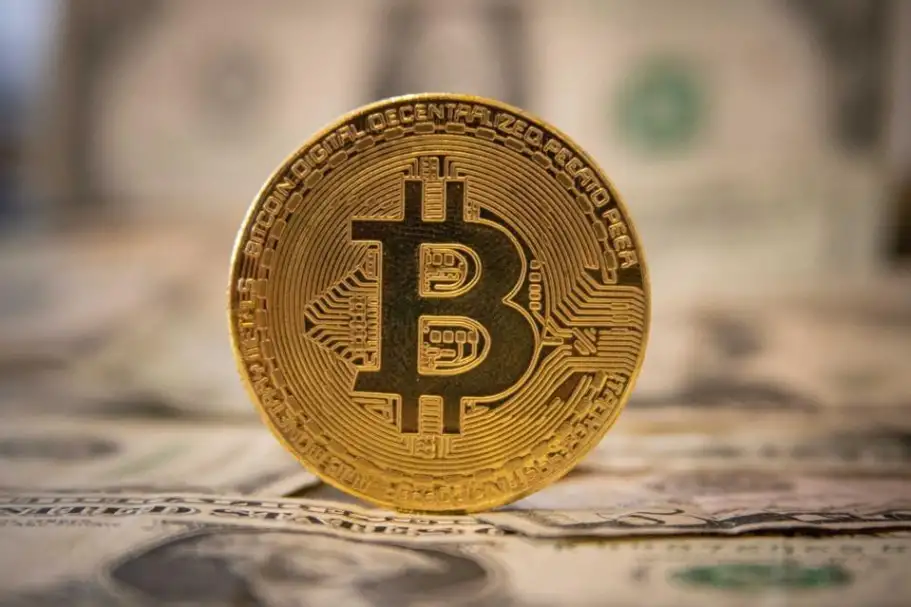 بتكوين تصعد 9.2% إلى 27359 دولارًا