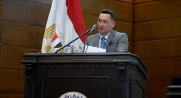 خبير اقتصادي يكشف أسباب ارتفاع سعر الذهب وهل يواصل الارتفاع وهل نشتري أم نبيع؟