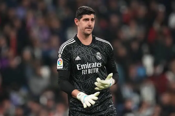 كورتوا: برشلونة أقرب للفوز بلقب الدوري الإسباني