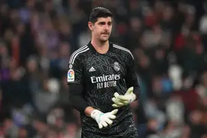 كورتوا: برشلونة أقرب للفوز بلقب الدوري الإسباني