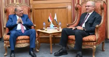 وزير قطاع الأعمال يلتقي أعضاء اتحاد الصناعات المصرية