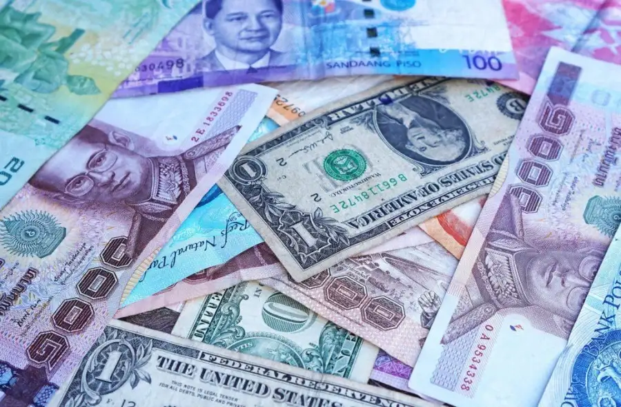 أسعار العملات اليوم الأربعاء 22-3-2023 بمستهل التعاملات في مصر