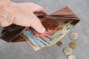 سعر اليورو اليوم الخميس 23-3-2023 ببداية التعاملات في البنوك المصرية