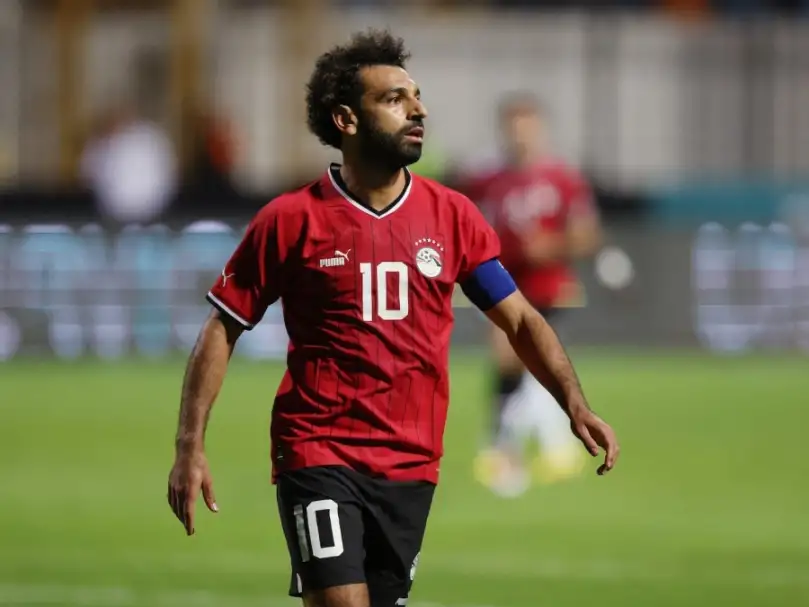 تقرير.. صلاح يقتحم قائمة السبع نجوم في إفريقيا