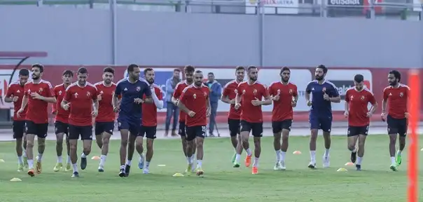 الأهلي يواصل تدريباته استعدادا لمواجهة الهلال