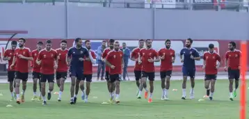 الأهلي يواصل تدريباته استعدادا لمواجهة الهلال
