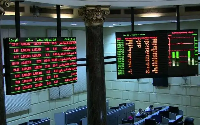 انخفاض القيمة السوقية للأسهم في البورصة بأكثر من 3% في مارس