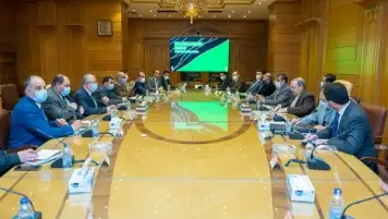 وزير الإنتاج الحربي يلتقي ممثلي تحالف تطوير حديقتي الحيوان والأورمان