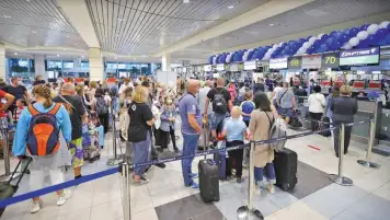مستثمرون: إتاحة التأشيرات تعزز من قوة المقاصد المصرية.. وتحتاج دراسة زيادة الطاقة الفندقية والطيران