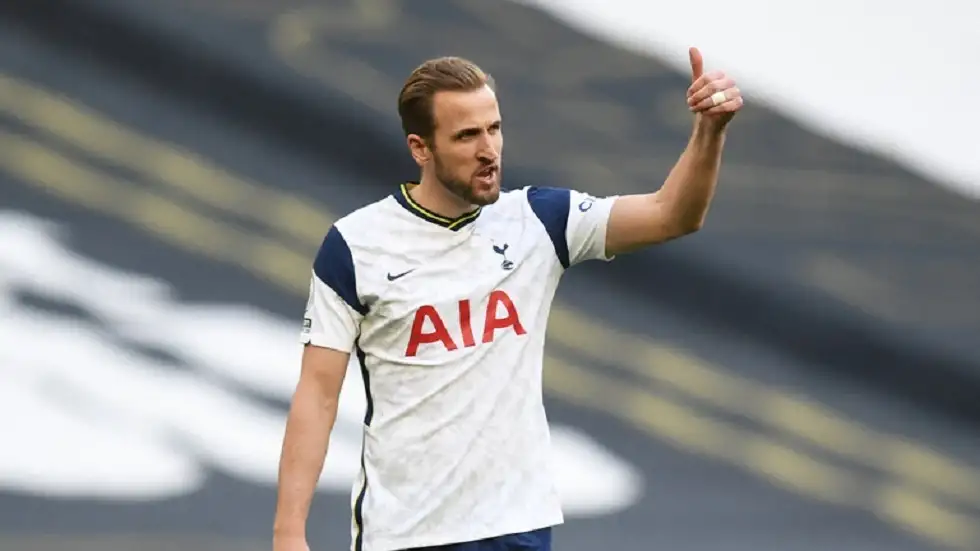 كين أساسيا في تشكيل توتنهام لمواجهة إيفرتون بالدوري الإنجليزي