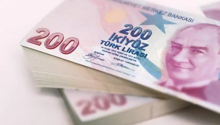 التضخم في تركيا يواصل التراجع في مارس إلى 50.51% وسط استقرار أسعار الغذاء والوقود