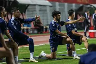 الأهلي يستأنف تدريباته استعدادا لمواجهة الرجاء المغربي