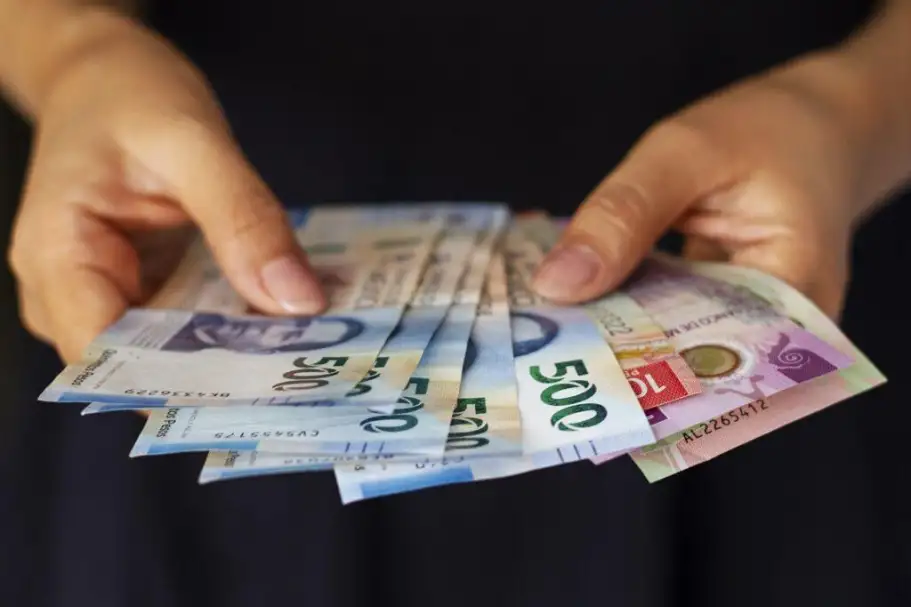 أسعار العملات اليوم الإثنين 24-4-2023 مقابل العملة المصرية