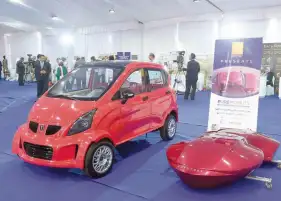 خلال شهر.. طرح أول سيارة مصرية كهربائية لنقل البضائع في الأسواق