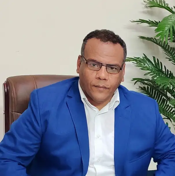 أبوبكر الديب : صراع السودانيين يرفع التضخم والأسعار في 20 دولة افريقية