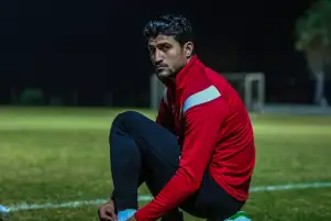 على لطفي : خبرات لاعبي الأهلي حسمت التأهل أمام الرجاء