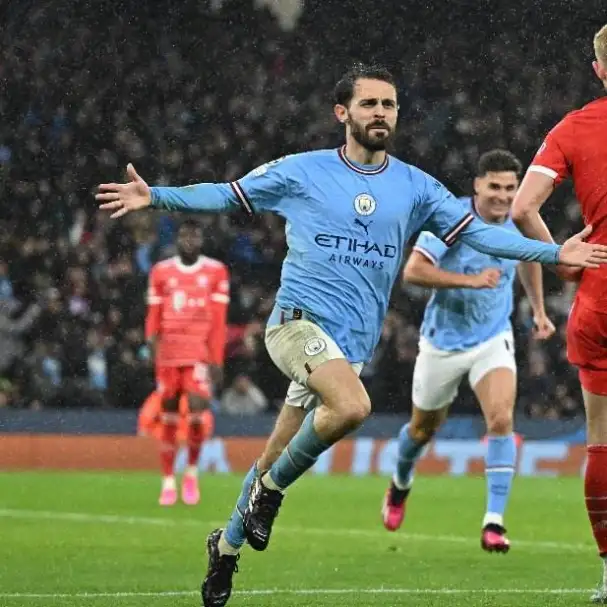 سيتي يحسم موقفه من بيع سيلفا لبرشلونة