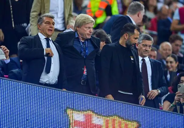 برشلونة يختار ديكو مديرا رياضيا خلفا لأليماني