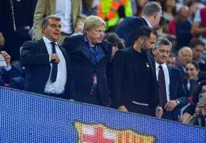 برشلونة يختار ديكو مديرا رياضيا خلفا لأليماني