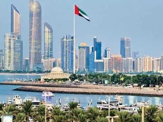 شركات تابعة للقابضة للتشييد تتعاقد على مشروعات في أبوظبي وسلطنة عمان بقيمة 4 مليارات جنيه