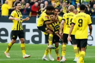 بروسيا دورتموند يفوز على فولفسبورج بسداسية في الدوري الألماني
