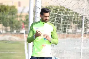 أحمد عادل عبد المنعم يرحل عن الإسماعيلي في نهاية الموسم
