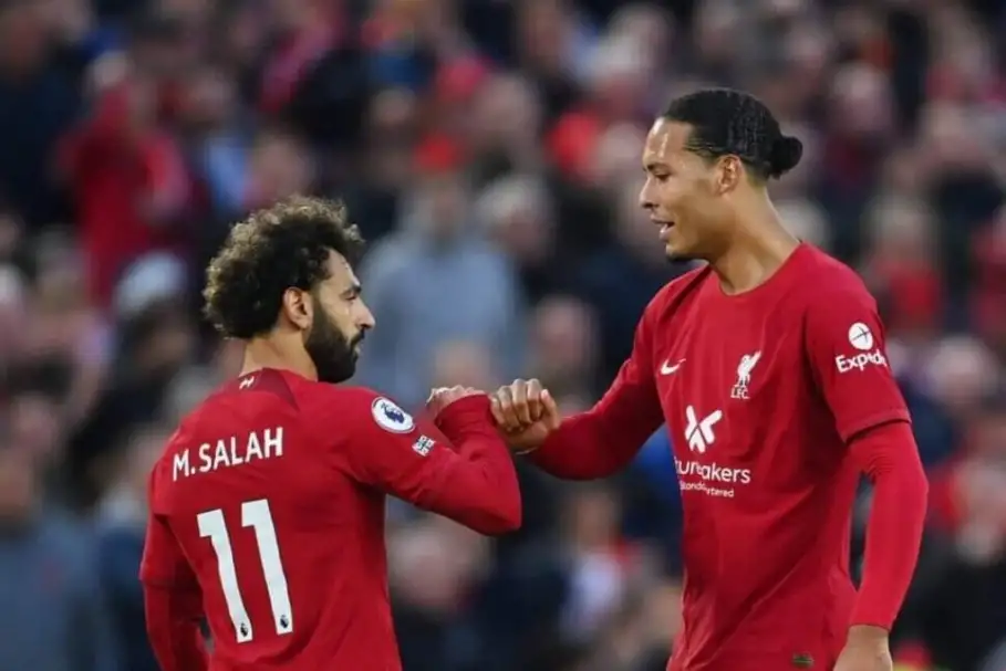 فان دايك: صلاح أعظم لاعبي ليفربول عبر التاريخ