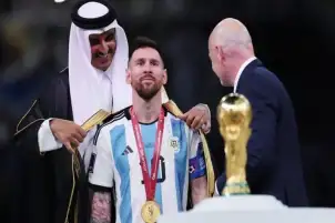 ميسي: التتويج بالمونديال كلفني الكثير.. وعشت لحظات سعيدة مع برشلونة
