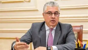 رئيس اقتصادية قناة السويس يتوجه لهولندا لعرض الفرص الاستثمارية بالمنطقة