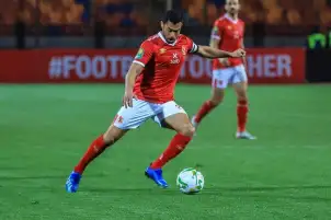 القيعي: أحمد فتحي نموذج في الاحتراف ورحيله من الأهلي كان مقبولا