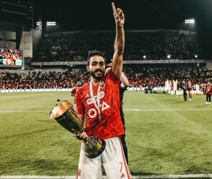 القيعي: الأهلي لم يكن يعلم بخطة كهربا وهو لاعب يستحق الدعم