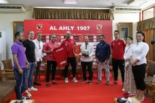 الأهلي يوجه الشكر إلى المدير الفني لقطاع الناشئين