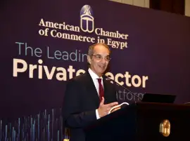 وزير الاتصالات: جار إصدار قانون لتصنيف البيانات وإنشاء 5 كوابل بحرية جديدة