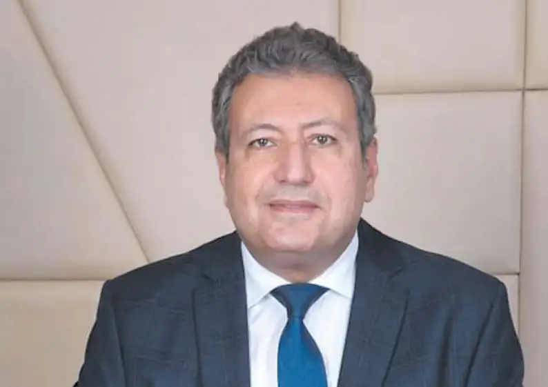 طارق شكري رئيس غرفة التطوير العقاري: نتواصل مع الحكومة لتعويم المطورين وتقليل الخسائر المالية