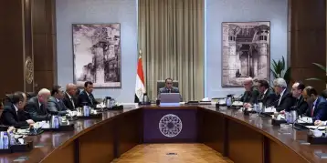 رئيس الوزراء يتابع موقف سداد مستحقات شركة المقاولون العرب