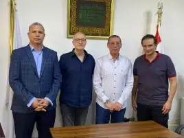 الإيطالي فلافيو مديرا فنيا لمنتخب الطائرة