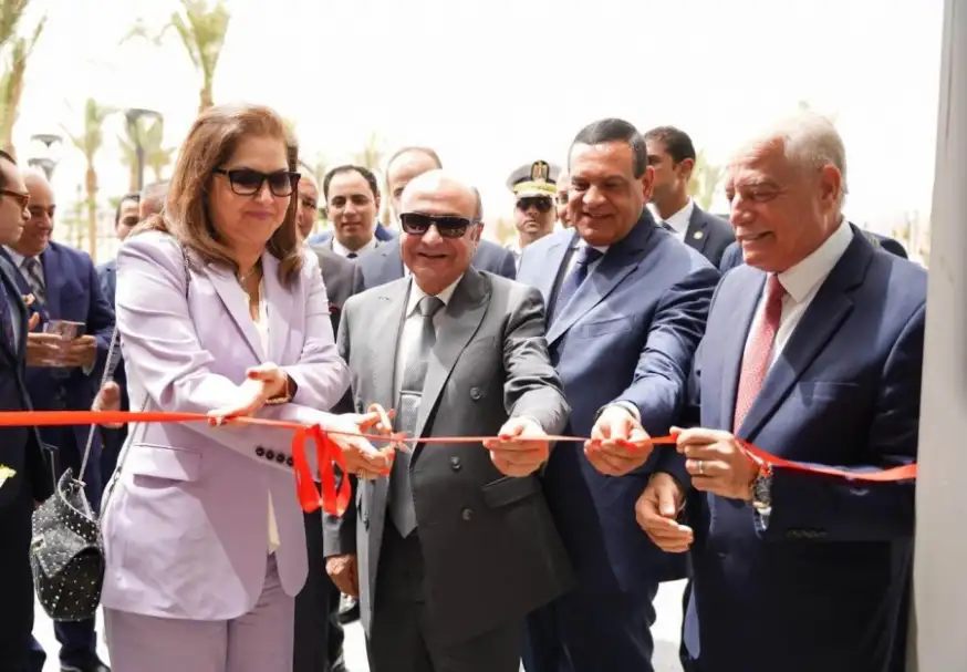 وزيرة التخطيط تفتتح مركز خدمات مصر بشرم الشيخ