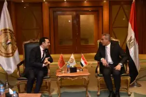 وزير القوى العاملة يبحث مع نظيره المغربي سبل تعزير التعاون وتبادل الخبرات بين البلدين