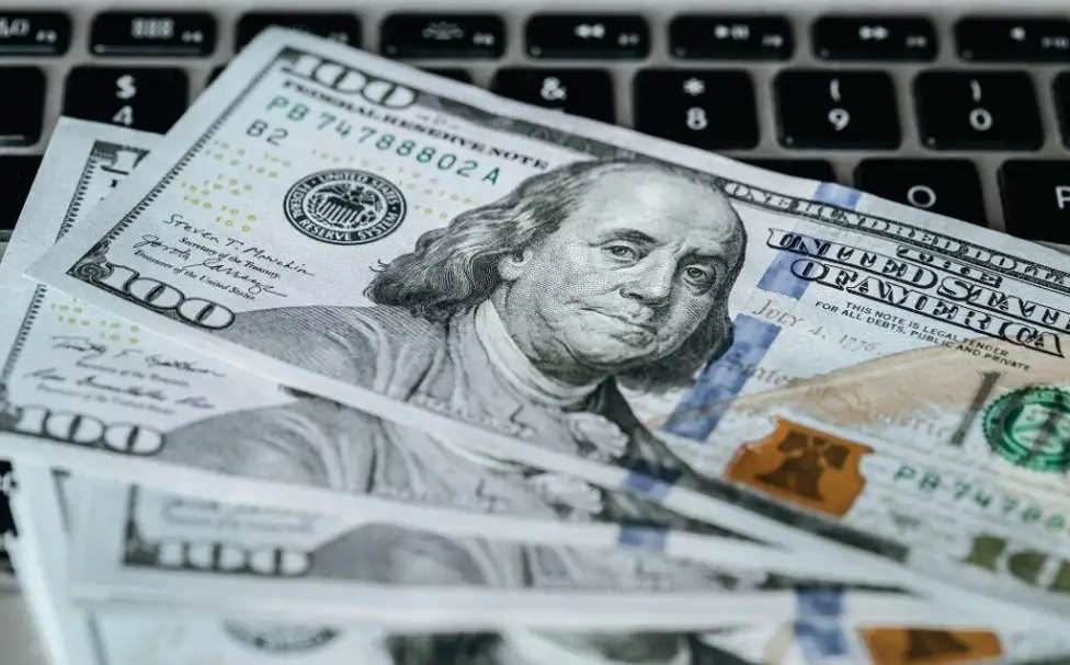سعر الدولار اليوم الثلاثاء 23-5-2023 مقابل الجنيه بمستهل التعاملات