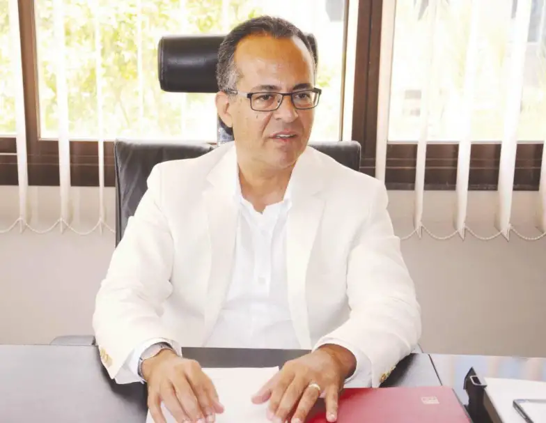 علاء عاقل: نحتاج إلى 3 أضعاف الطاقة الفندقية الحالية لجذب 30 مليون سائح