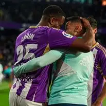 بلد الوليد يفسد احتفالات برشلونة وينعش آماله في البقاء بالدوري الإسباني
