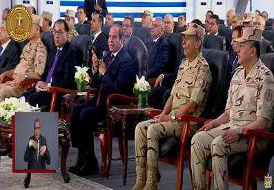 الرئيس السيسي: حريصون على إزالة المعوقات أمام الاستثمارات في قطاع البترول